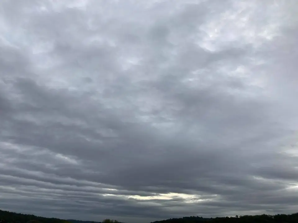 Suivi météo : de rares gouttes de pluie sur les reliefs