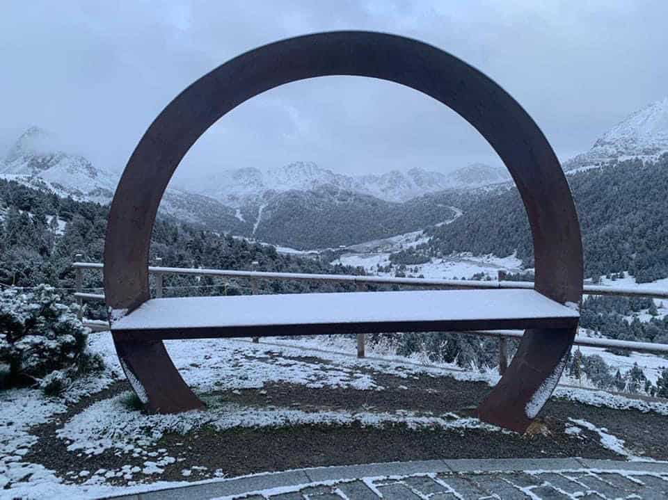 Météo : plusieurs centimètres de neige dans les Pyrénées, au Pas de la Case