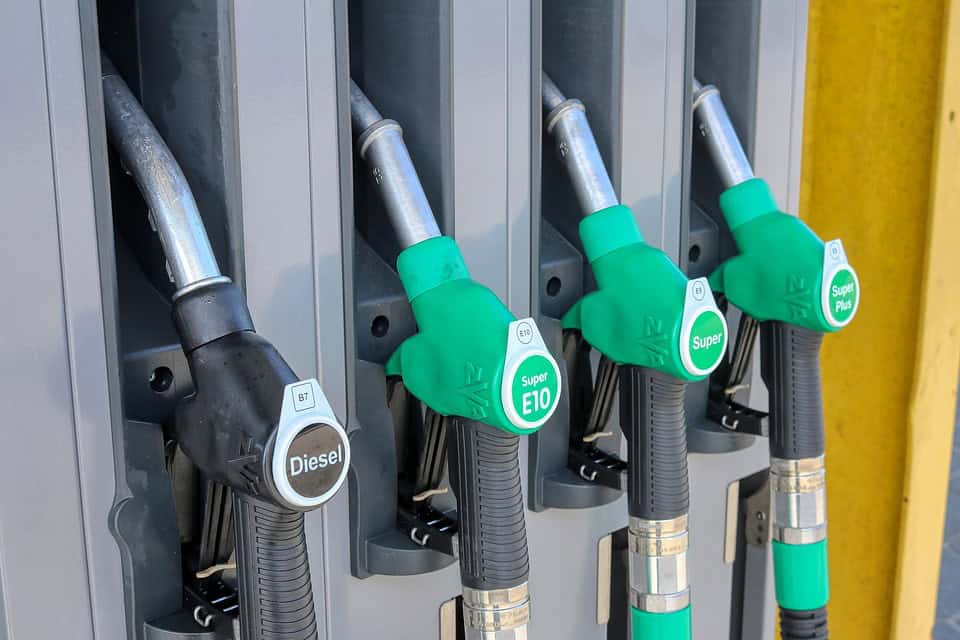 Économie : l’état va mettre en place une aide « carburant » de 100€