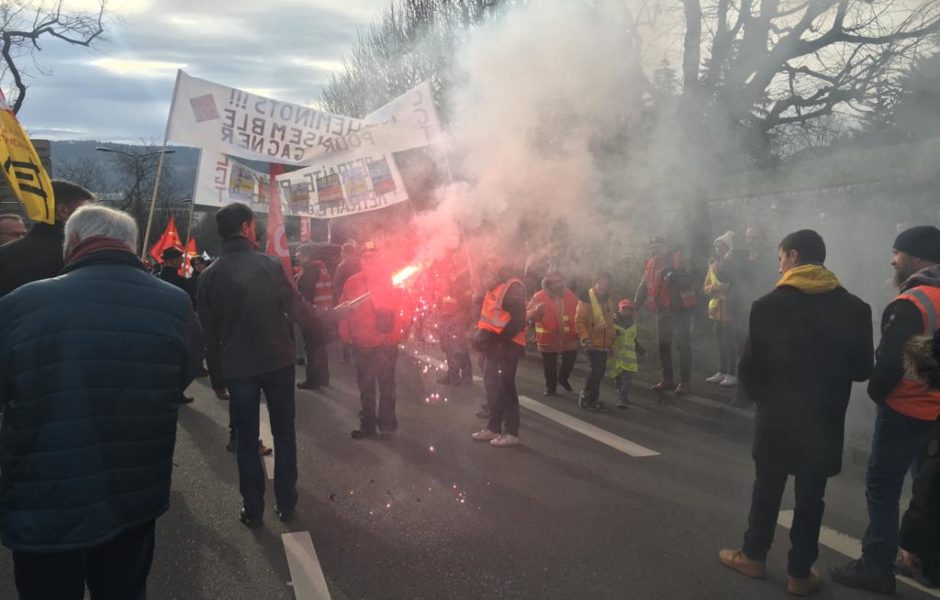 Social : les mouvements de grève s’étendent, les services de renseignement craignent une « contagion »