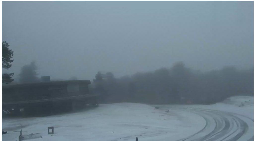 Météo : la neige tombe ce lundi matin dans le Gard et la Lozère
