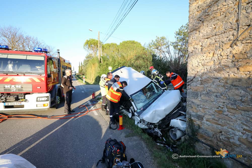 Gard : une femme de 75 ans blessée dans un accident impressionnant