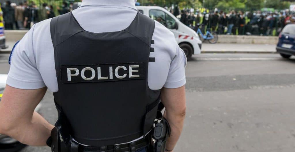 Hérault : un bar à chicha incendié par des individus encagoulés