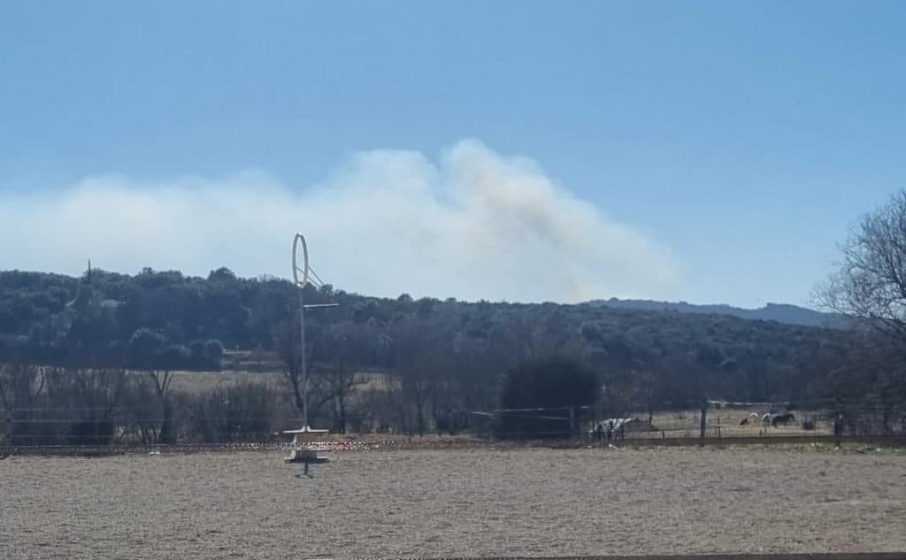 Hérault : un départ de feu visible à l’Ouest de Montpellier vers Aumelas