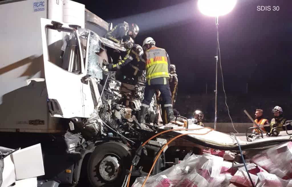 Autoroute A9 : accident mortel entre deux camions dans le Gard