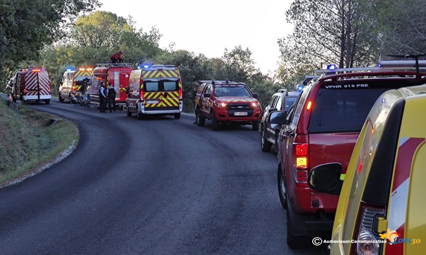 Gard : une voiture finit à 15 mètres en contrebas dans un ravin