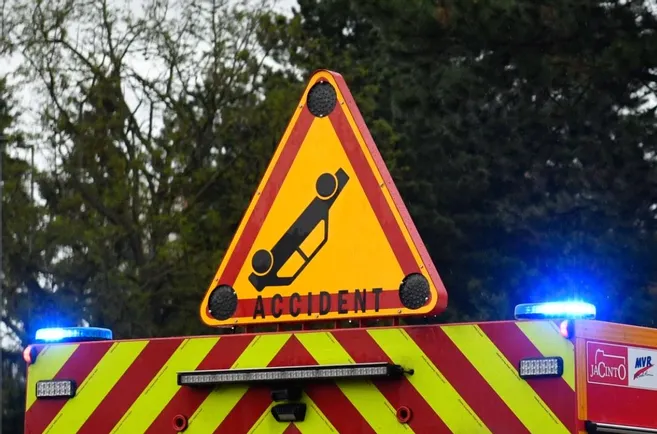 Gard : un jeune homme de 23 ans gravement blessé dans un accident à proximité d’Uzès