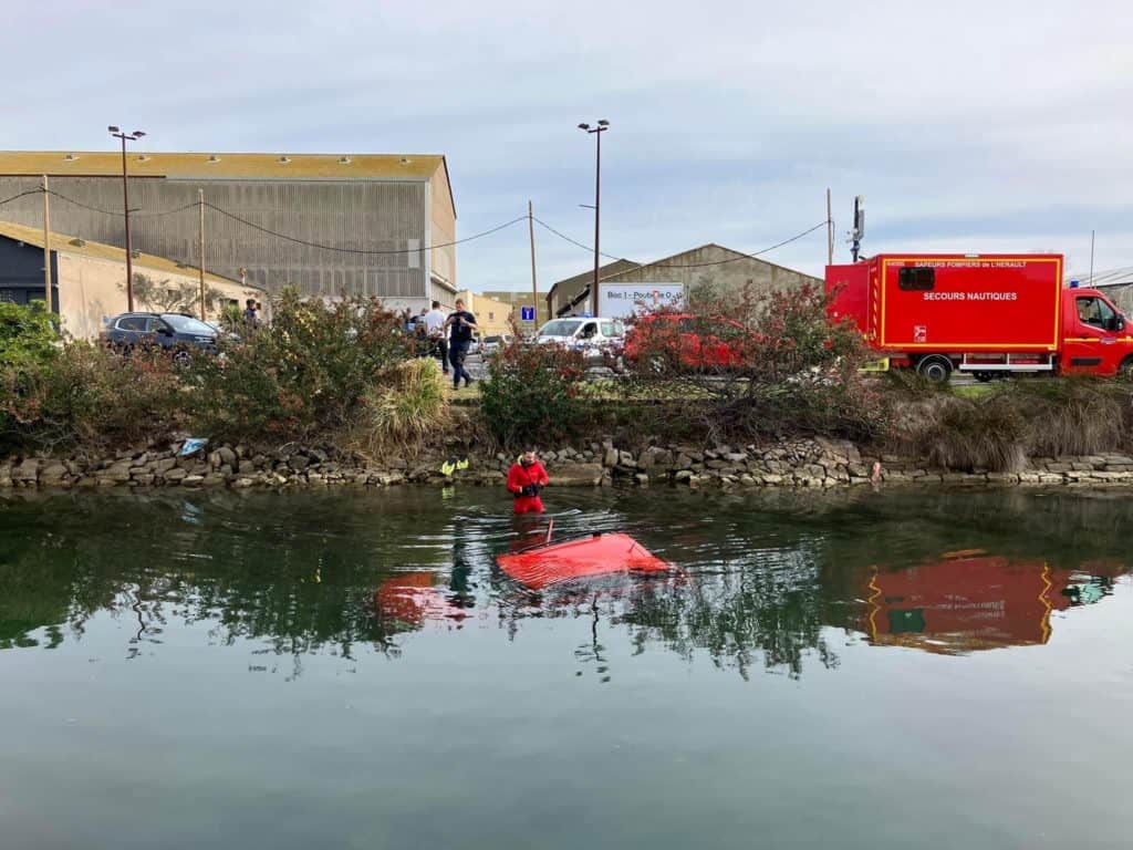 Sète : une voiture tombe et s’immerge dans le canal de La Peyrade, la conductrice positive à l’alcool