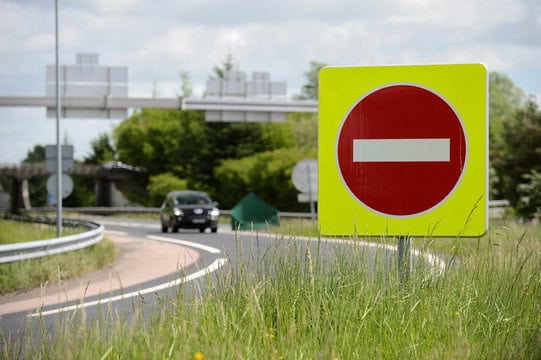 Pyrénées-Orientales : un véhicule à contresens signalé sur l’autoroute A9
