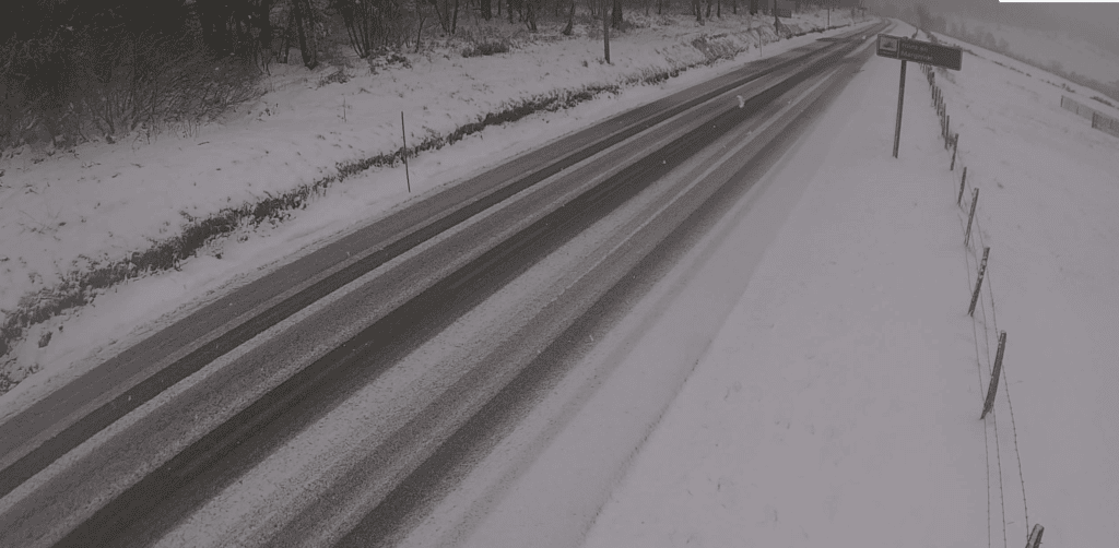 Météo : la neige a fait son retour ce jeudi matin en région, les photos