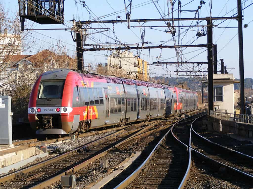 Hérault : le trafic des TER interrompu entre Sète et Montpellier suite à la présence de manifestants sur les voies