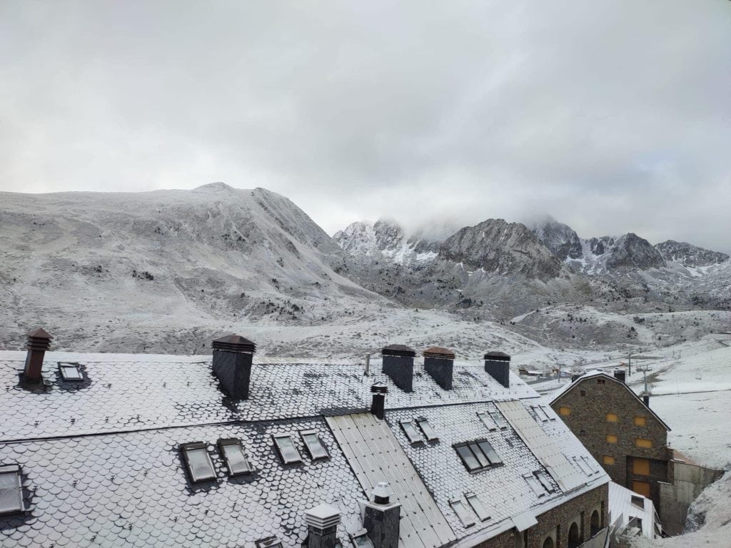 Météo : la neige de retour au Pas de la Case ce vendredi 12 mai !
