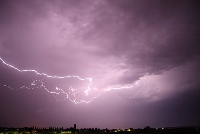 Météo : fortes pluies et orages attendus d’ici dimanche en Occitanie