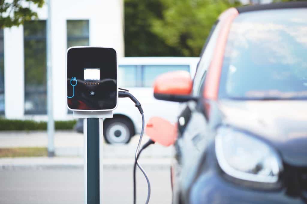 Leasing social : bénéficier d’une voiture électrique à 100€ par mois, qui en profite ?