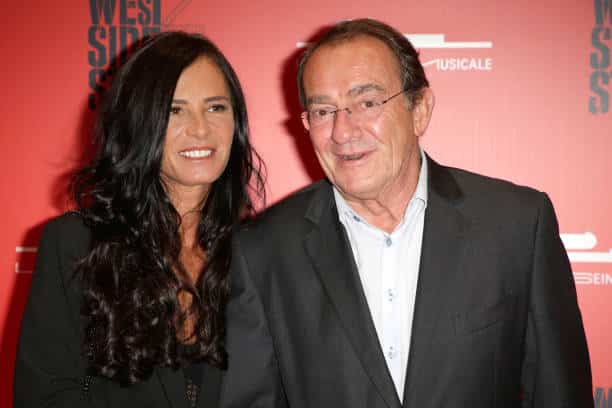 Mort de Jean-Pierre Pernaut : sa femme, Nathalie Marquay-Pernaut, persuadée « qu’il n’est pas mort du cancer »