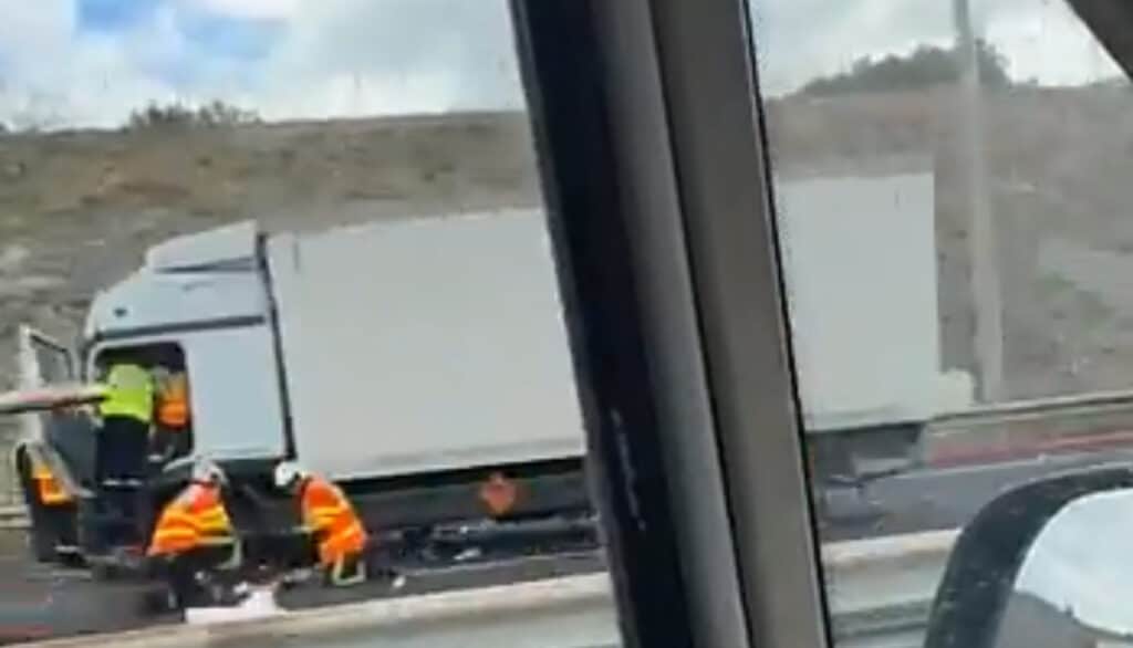 Autoroute A9 : grave accident en cours entre deux camions dans le Gard
