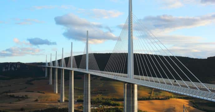 Aveyron : Carnaval au Viaduc de Millau dans une ambiance familiale