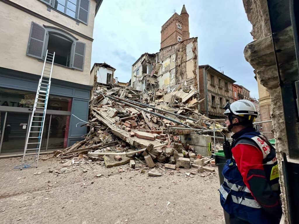 Toulouse : spectaculaire effondrement d’un immeuble