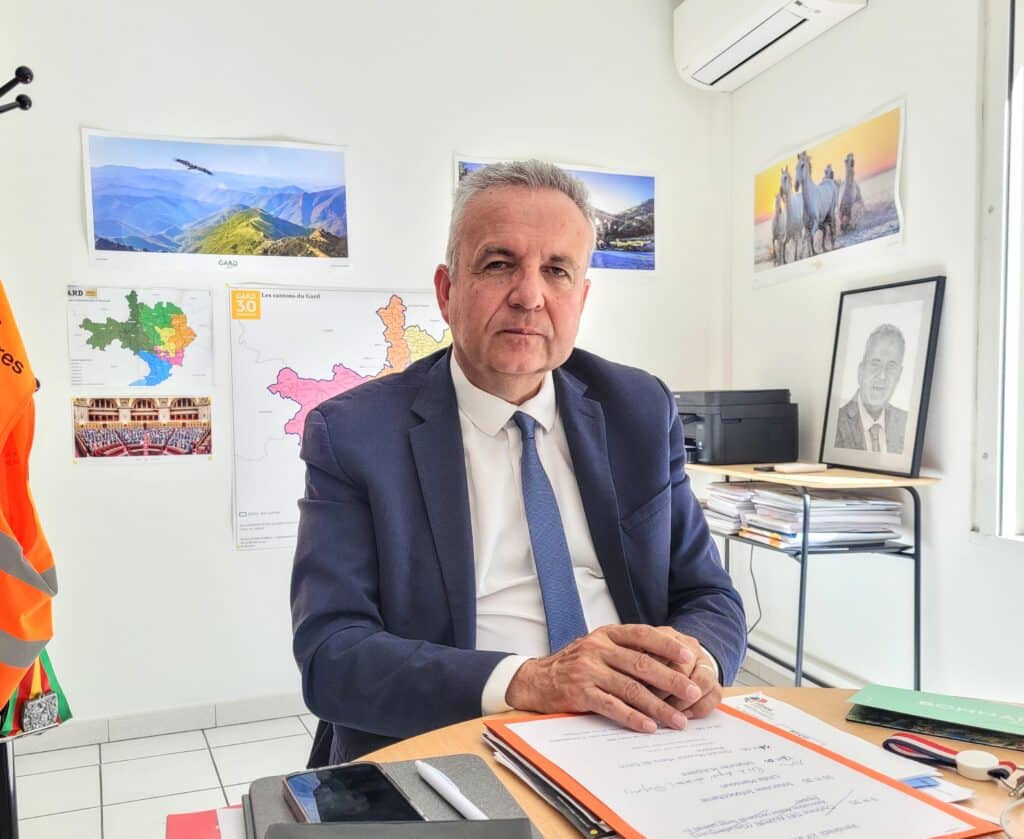 Gard : Laurent Burgoa, « le SMIC ne doit pas être au même niveau que les aides sociales »