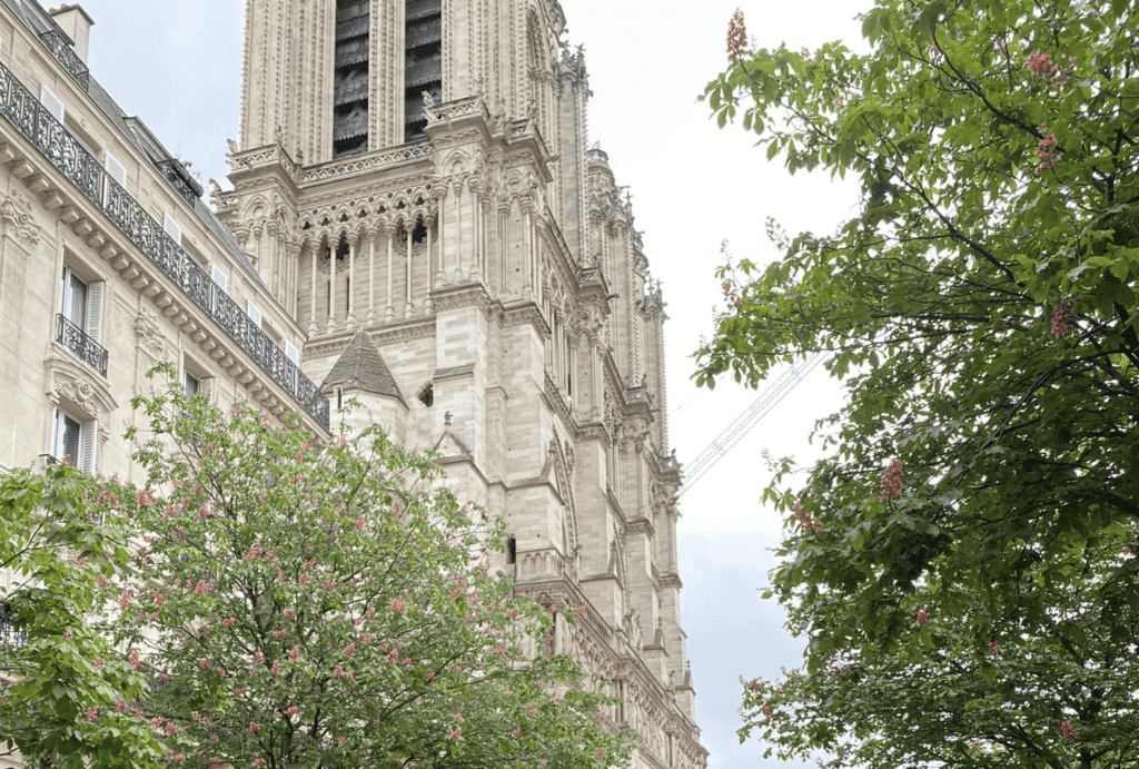 Gard : la ferronnerie ‘Faut le fer’ participe à la restauration de Notre-Dame de Paris