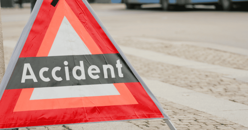 Tarn-et-Garonne : un minibus de colonie de vacances fait une sortie de route, trois ados blessés