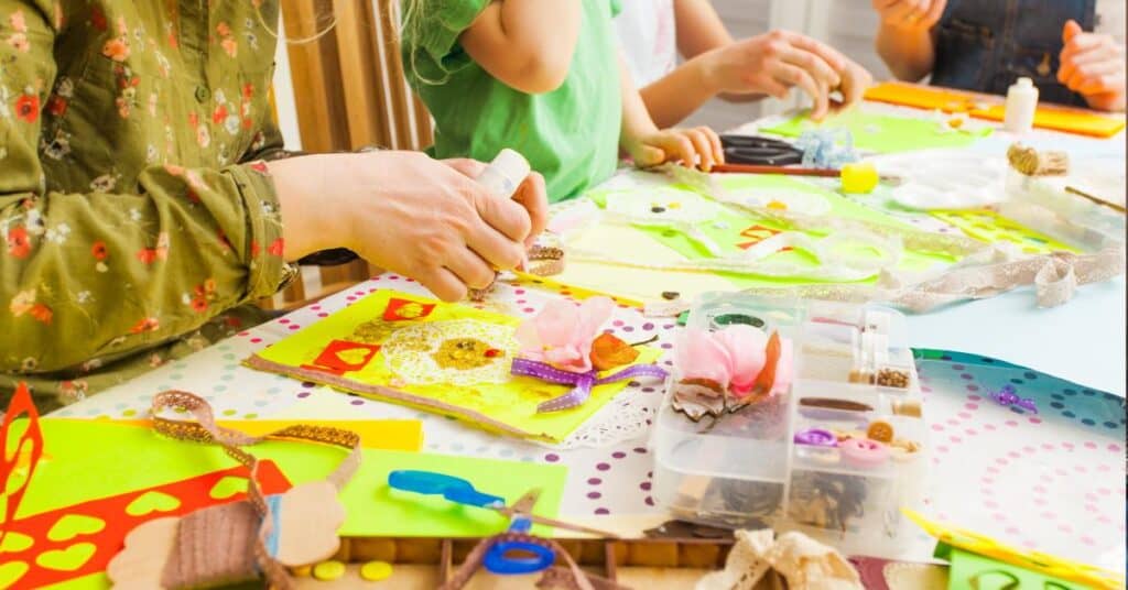 Lunel : des ateliers pour les plus petits afin de découvrir l’univers de Jean Hugo au Musée Médard