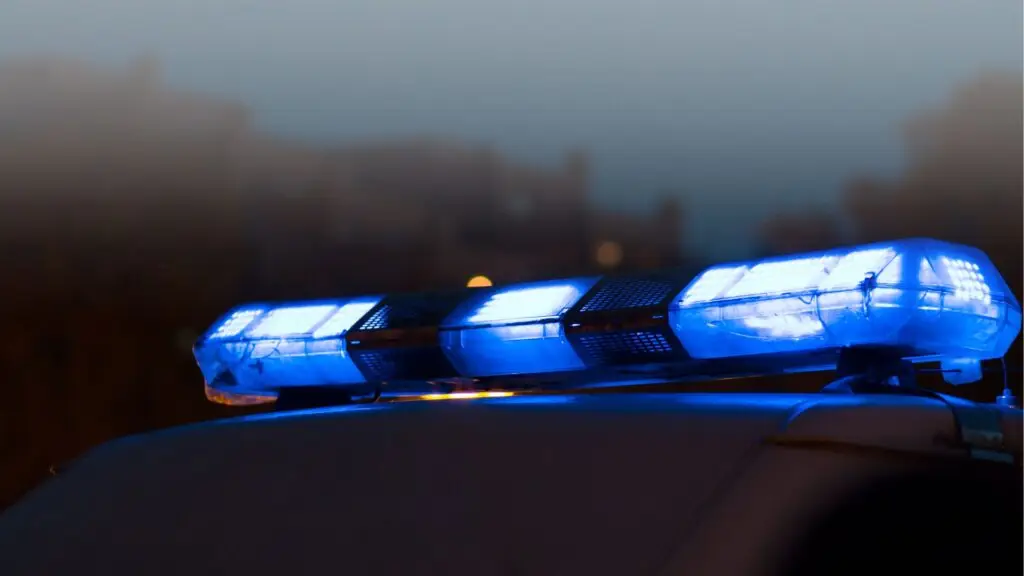 Montpellier : il fait des allers-retours entre sa voiture et une épicerie, tabac et protoxyde d’azote découverts