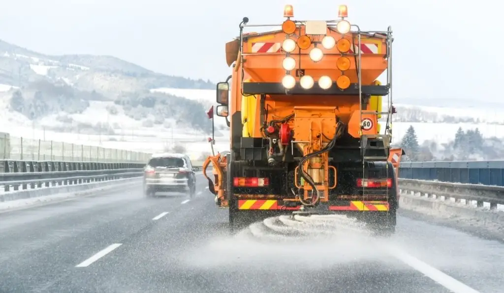 Autoroute A75 : la neige fait son apparition ce mercredi matin