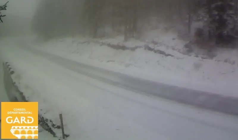 Météo : la neige tombe en abondance ce vendredi dans le Gard à l’Aigoual
