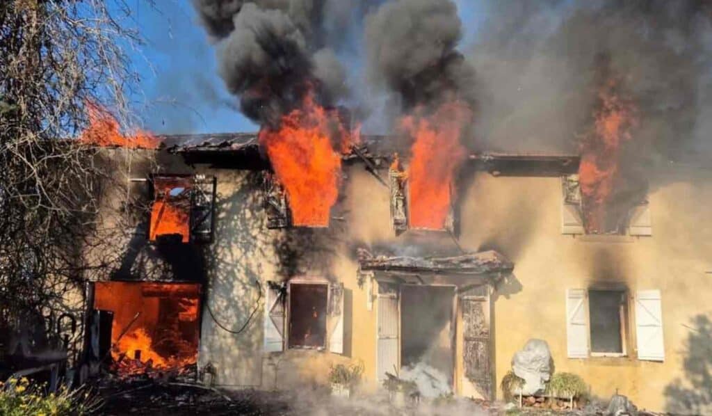 Occitanie : une jeune sapeur-pompier sauve son grand-père d’un violent incendie
