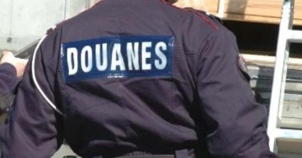 Béziers : le chauffeur d’un utilitaire interpellé au péage avec plus d’un million d’euros de cannabis