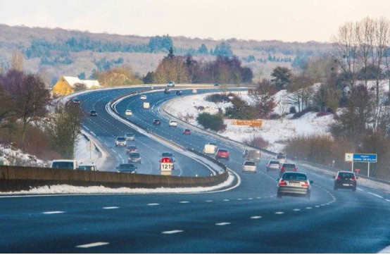 Vinci Autoroutes : trafic chargé sur les autoroutes pour ce quatrième week-end des vacances scolaires