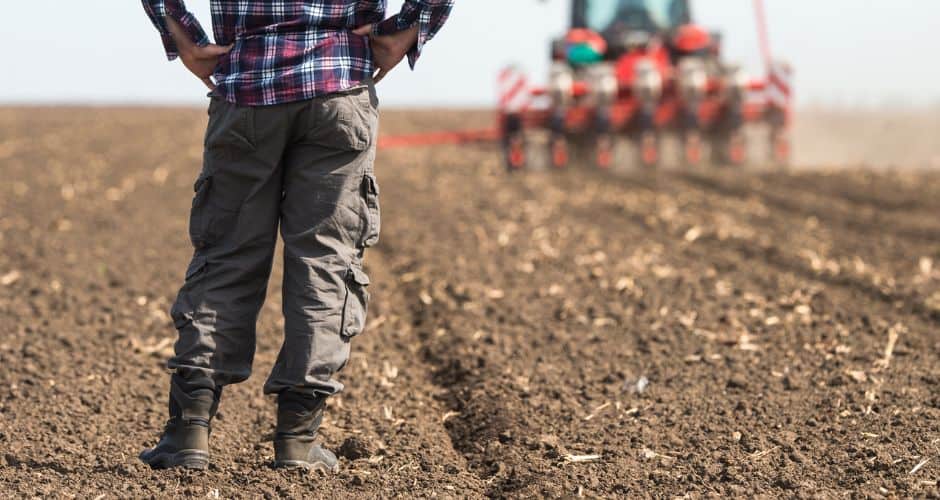 Occitanie : un agriculteur retrouvé mort chez lui