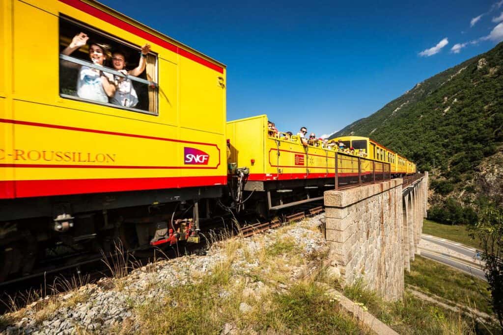 Pyrénées-Orientales : le mythique Train Jaune à prix réduit tout l’été