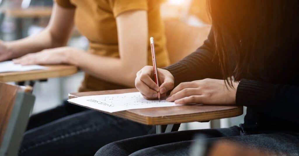 Nîmes : comment la Ville adapte ses écoles face aux fortes chaleurs