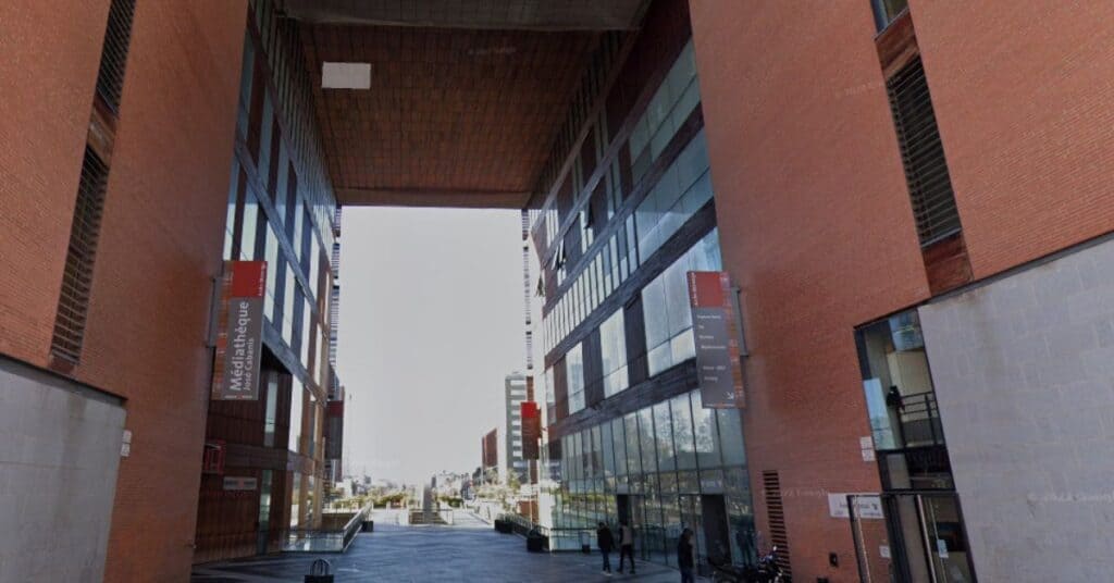 Toulouse : actes de vandalisme à caractère raciste dans les bibliothèques, la Mairie réagit