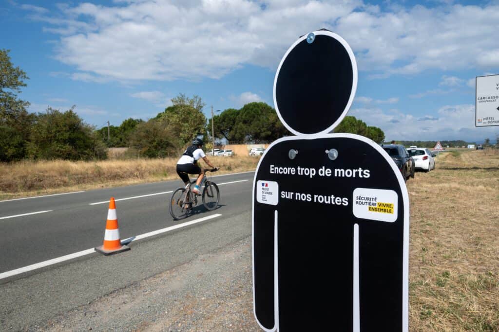 Aude : des silhouettes noires pour sensibiliser aux dangers de la route