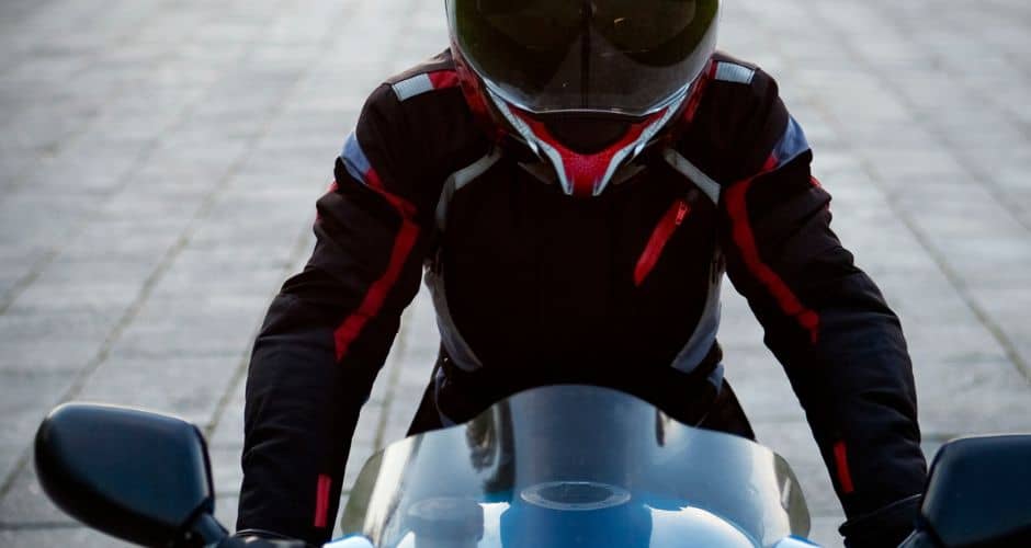 Aude : un motard décède dans un accident