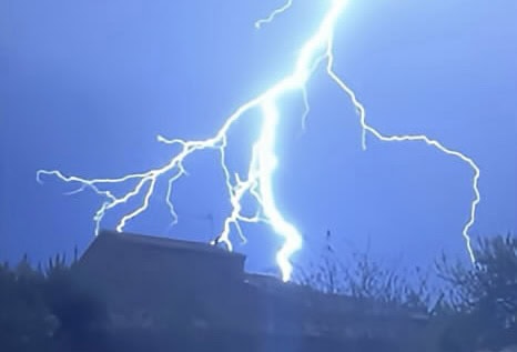 Météo : panne d’électricité, incendies, les orages ont provoqué des dégâts ce jeudi en Occitanie