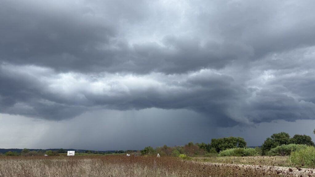 Météo : des orages en cours ce jeudi après-midi dans le Gard, les images