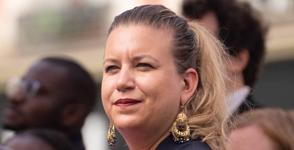 Gouvernement : «Ne déballez pas trop vite vos cartons, la censure arrive», Mathilde Panot