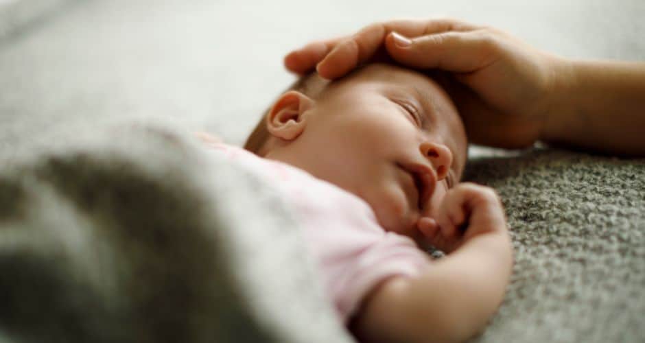 Une commune offre 1 000 euros à chaque naissance