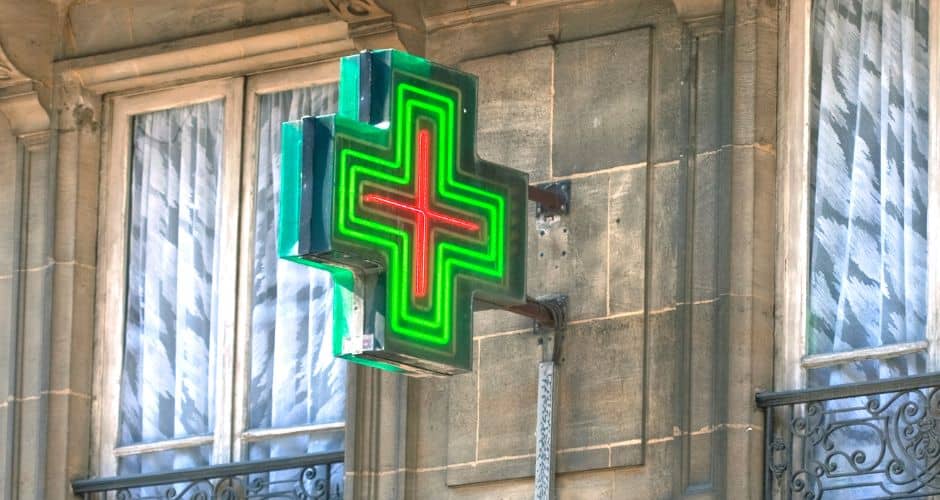 Un pharmacien de village décède après avoir été percuté par une voiture