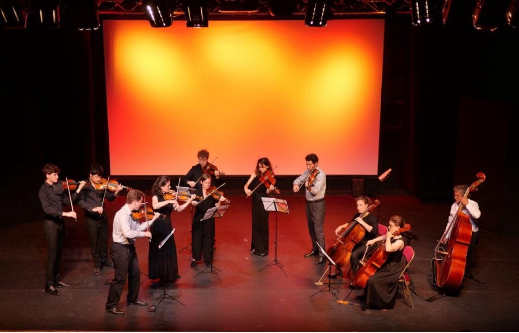 Montpellier : une représentation mêlant musique classique, slam, street art et lecture à l’Opéra