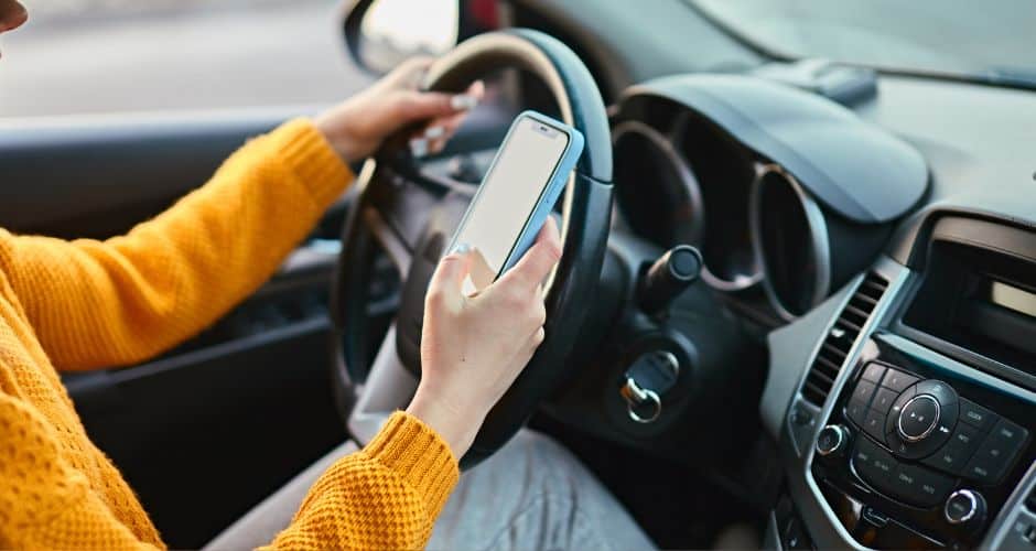 L’usage du téléphone entraînera la suspension du permis dans ces quatre départements