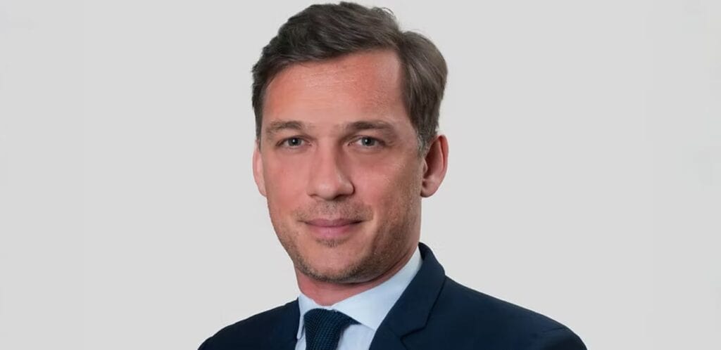 Municipales à Castelnau-le-Lez : Julien Miro l’emporte face au maire sortant Frédéric Lafforgue