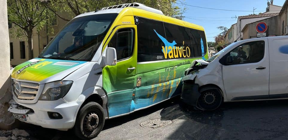Gard : la navette Vauvéo impliquée dans un accident à Vauvert